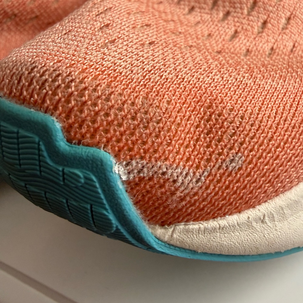 Brooks ghost max Women's Coral Peach Running Sneakers with Light Blue Accents - Picture 10 of 10